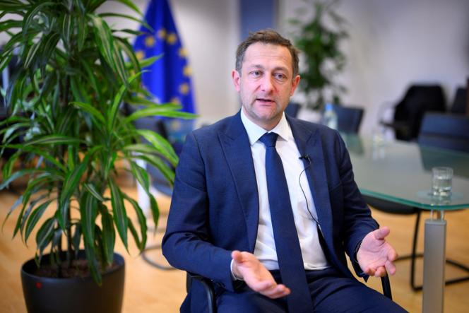 Le commissaire européen à l’agriculture, Christophe Hansen, à Bruxelles, le 28 mars 2025.