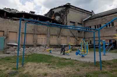 La destruction dans la ville ukrainienne de Kramatorsk après une attaque russe, le 13 mai 2025.