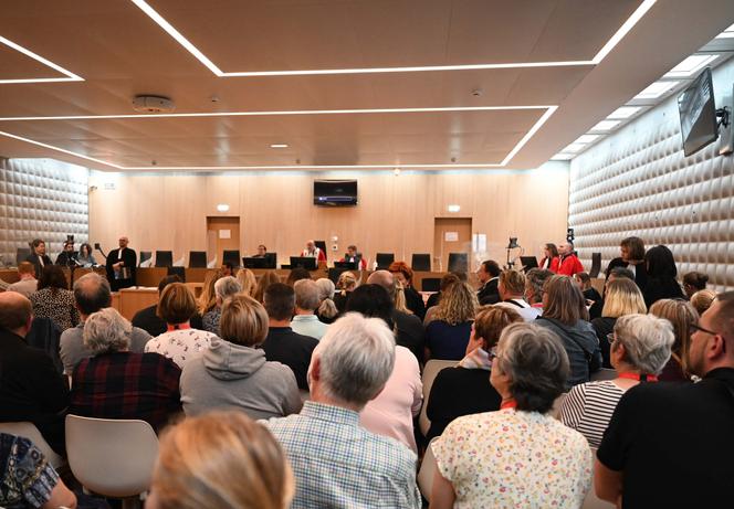 Lors de l’ouverture du procès du « violeur de la Sambre », Dino Scala, au palais de justice de Douai (Nord), le 10 juin 2022.