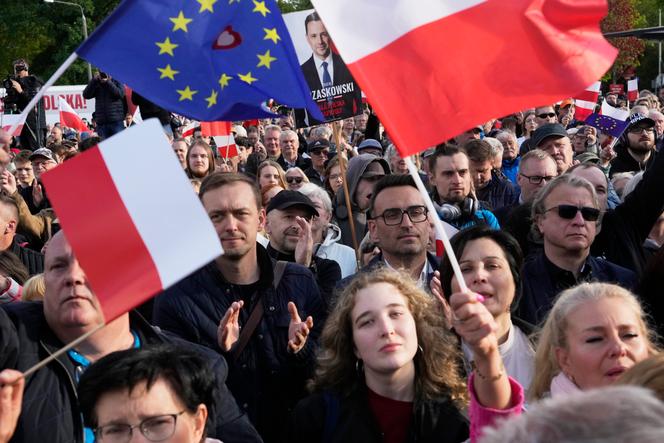 Польща підозрює російську втручання в президентську виборчу кампанію Польща підозрює російську втручання в президентську виборчу кампанію