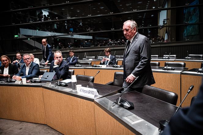 Le premier ministre, François Bayrou, lors de son audition par la commission d’enquête de l’Assemblée nationale sur les violences dans les établissements scolaires, à Paris, le 14 mai 2025.