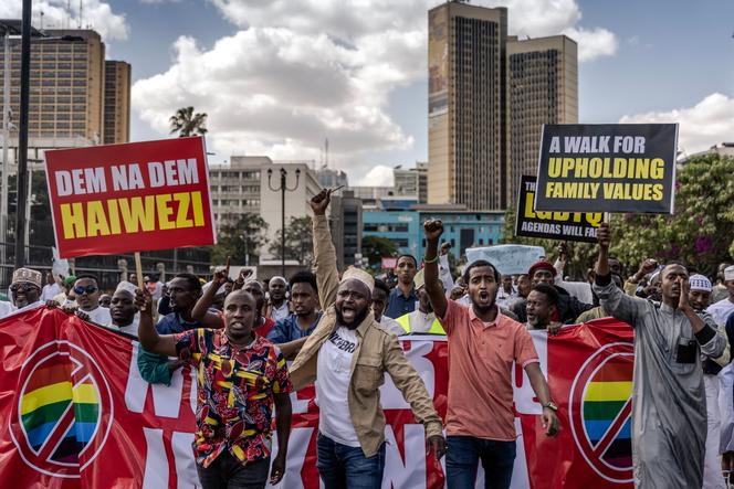 Des Kényans de différentes religions manifestent contre l’homosexualité, à Nairobi, le 6 octobre 2023.