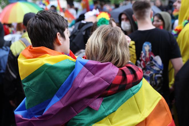 Lors du défilé annuel de la Marche des fiertés, à Paris, le 26 juin 2021. 