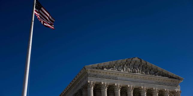 Trump slams Supreme Court after justices block wartime law deportations of Venezuelans