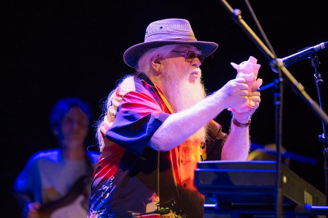 Hermeto Pascoal lors d’un concert au Barbican Center, à Londres, le 9 juillet 2016.