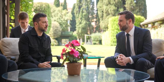 Ukraine's Zelensky meets with US VP Vance in Rome
