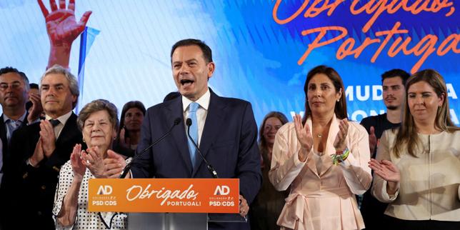 Portugal's center right wins elections as the left collapses to the far right