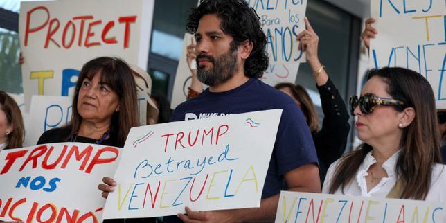 US Supreme Court allows Trump administration to remove deportation protections for 350,000 Venezuelans