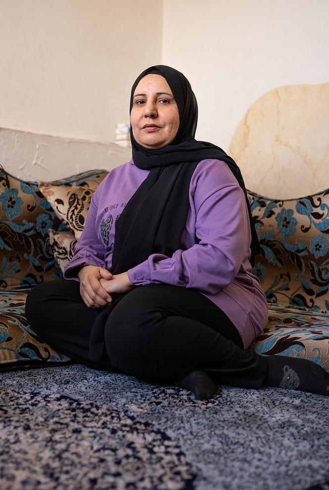 Najwa Harba, chez elle, dans le quartier de Al-Zahira, à Damas, le 16 avril 2025.