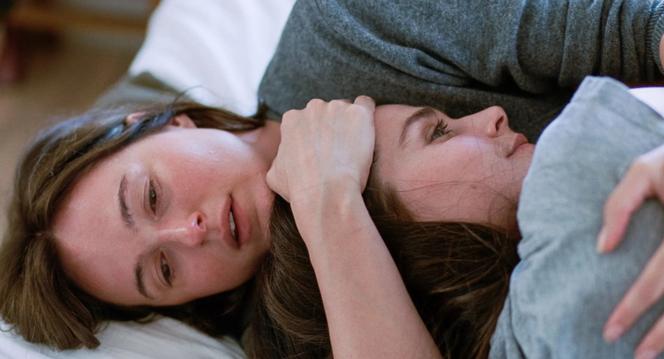 Nora (Renate Reinsve) et Agnès (Inga Ibsdotter Lilleaas) dans « Valeur sentimentale », de Joachim Trier.