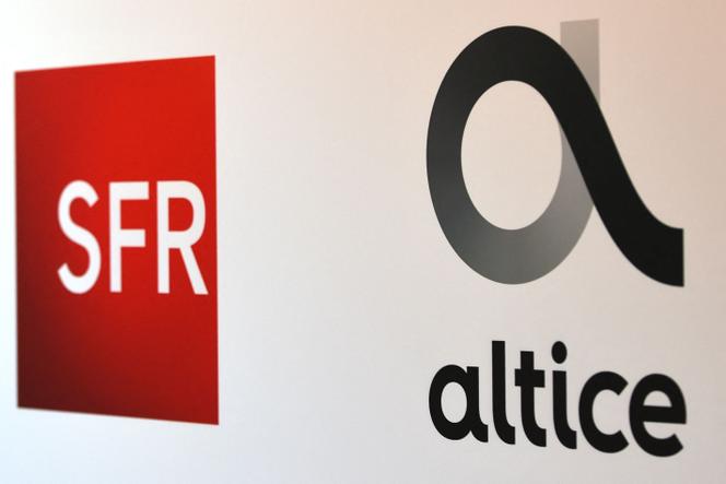 Panneau lors d’une conférence de presse à Paris, le 11 avril 2019.