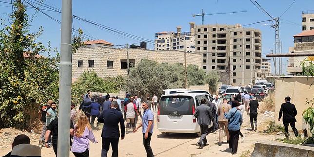 Isreali troops fire 'warning shots' at foreign diplomats visiting West Bank