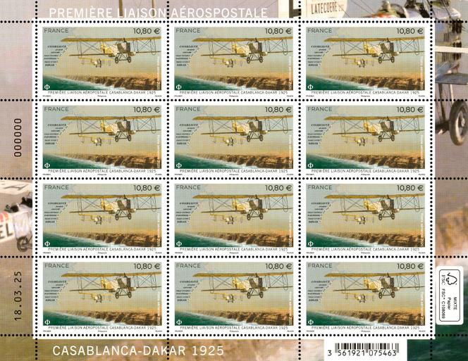 « Première liaison aéropostale Casablanca-Dakar 1925 », création de James Prunier, mise en page de Nicolette Humbert et gravure de Line Filhon d’ap. photo de la Fondation Latécoère. Impression mixte offset/taille-douce. Tirage : 200 000. Existe dans un conditionnement en mini-feuilles de 10 exemplaires (tirage : 18 000).
