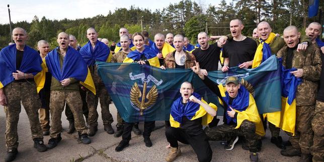Russia, Ukraine begin biggest ever prisoner swap