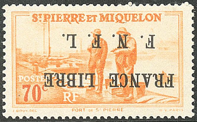 Saint-Pierre-et-Miquelon, surcharge renversée « FRANCE LIBRE/F.N.F.L. », 70 centimes jaune-orange « Port de Saint-Pierre », 6 000 euros.