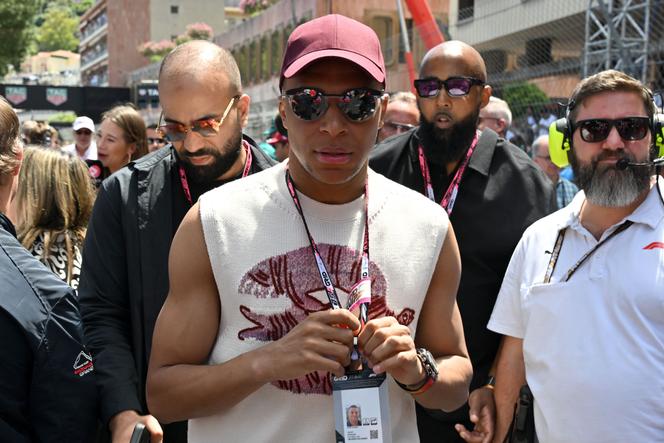 Kylian Mbappé في حلبة موناكو، 25 مايو 2025.