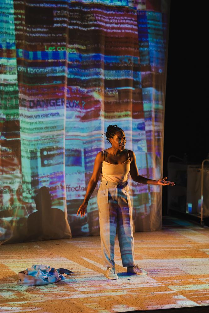 « Pratique de la ceinture, Ô ventre », de Vanessa Amaral, à l’Atheneum, centre culturel de l’université Bourgogne Europe, à Dijon (Côte-d’Or), le 23 mai 2025.