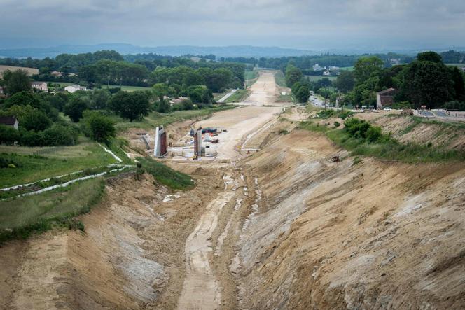 Près de Saint-Germain-des-Prés (Tarn), sur le chantier de l’A69, le 15 mai 2025.