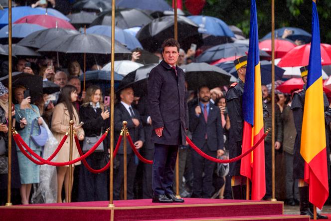 Nicusor Dan, président de la Roumanie, au palais présidentiel de Cotroceni, après avoir prêté serment au Parlement, à Bucarest, le 26 mai 2025.