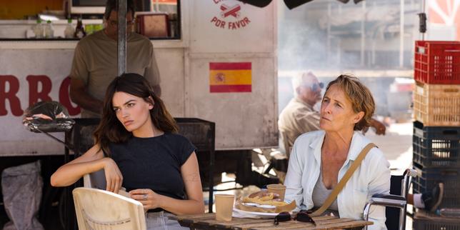 Dans « Hot Milk », Rebecca Lenkiewicz filme une vénéneuse relation entre mère et fille