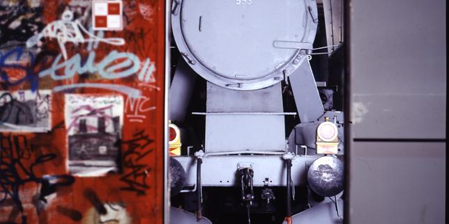 In Paris, a Nazi locomotive is hidden in the middle of artists' studios