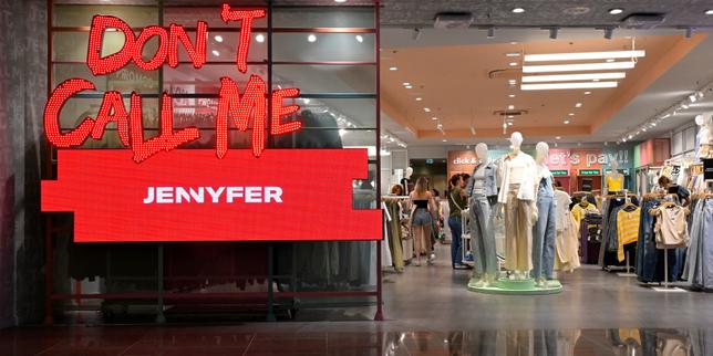 « Faites-nous partir », le cri des salariés de Jennyfer à la veille de la liquidation de l’enseigne de mode