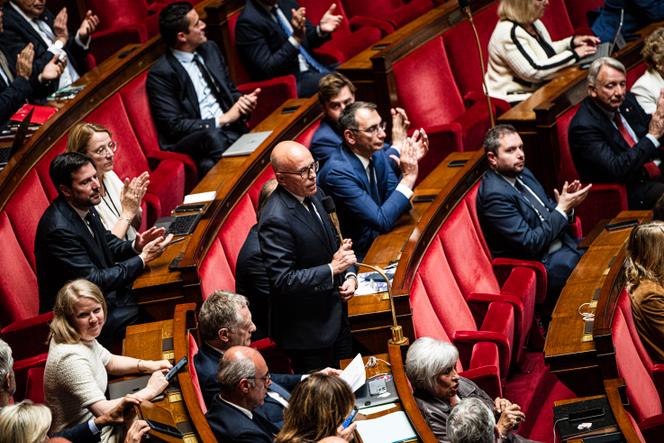 Le président du groupe UDR, Eric Ciotti (au centre), lors de la séance des questions au gouvernement, à l’Assemblée nationale, à Paris, le 27 mai 2025.