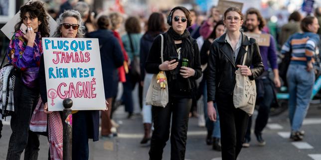 'Menopause leads to an average 10% loss in income'