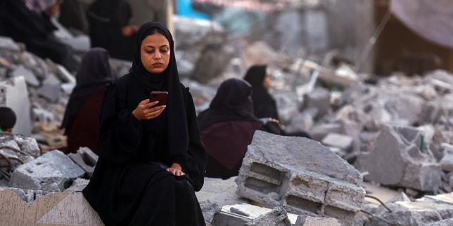 In Gaza, studying lets you 'not think about death all the time'