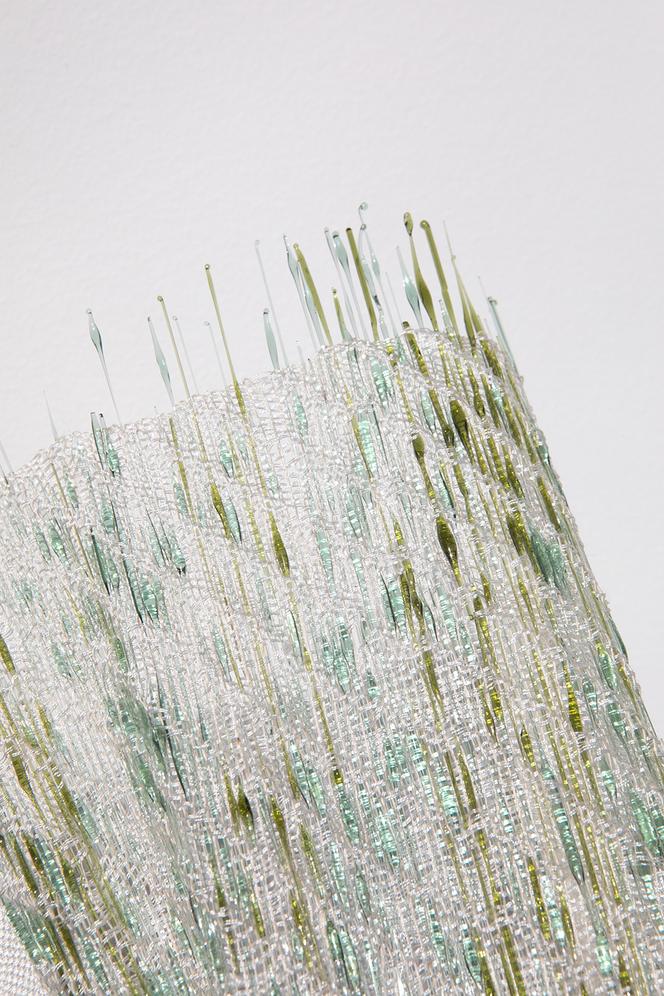 Un tissage de verre réalisé avec la verrière Lucile Viaud.