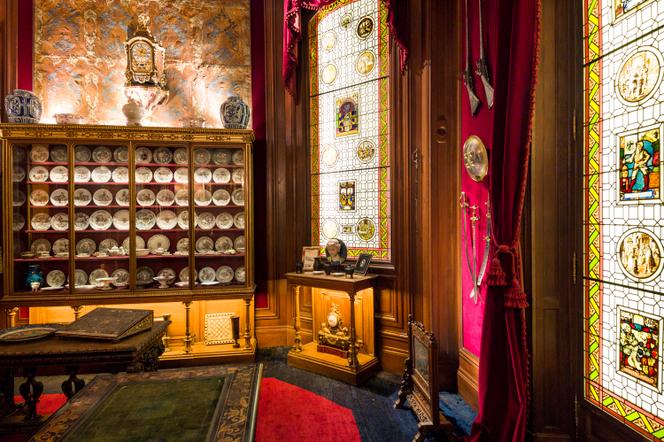 Le cabinet de curiosités de l’hôtel Salomon de Rothschild, à Paris, en 2017.