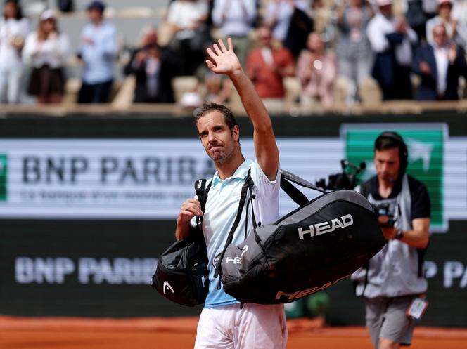 O francês Richard Gasquet jogou a última partida de sua carreira contra o italiano Jannik Sinner, na segunda rodada do Roland-Garros Tournament, em Paris, em 29 de maio de 2025.