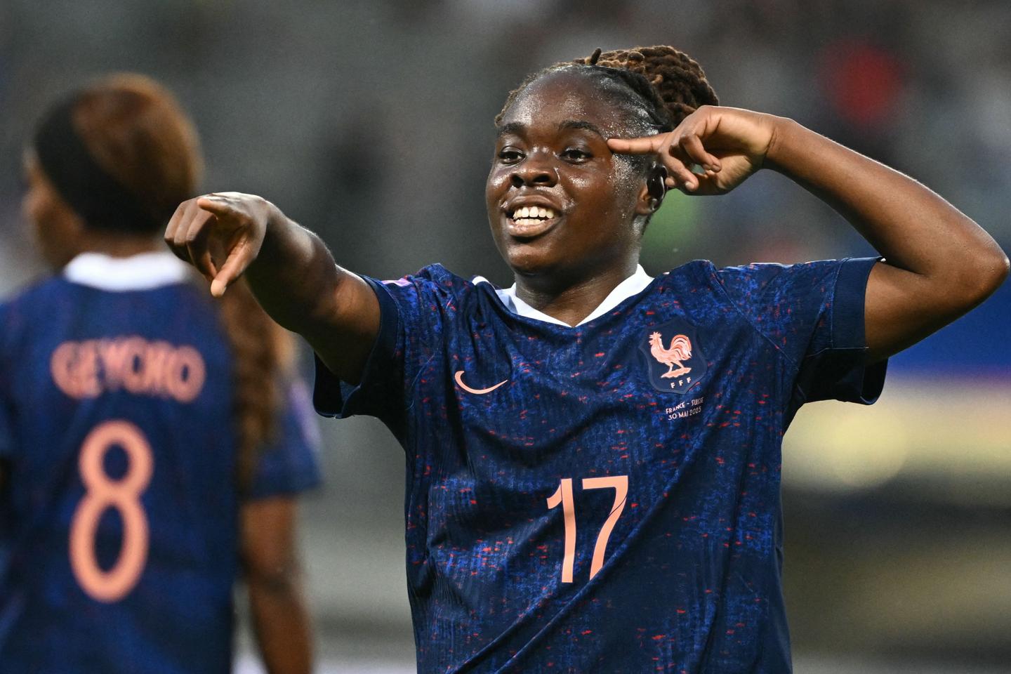 French Women’s Football: 6th Iceland Victory