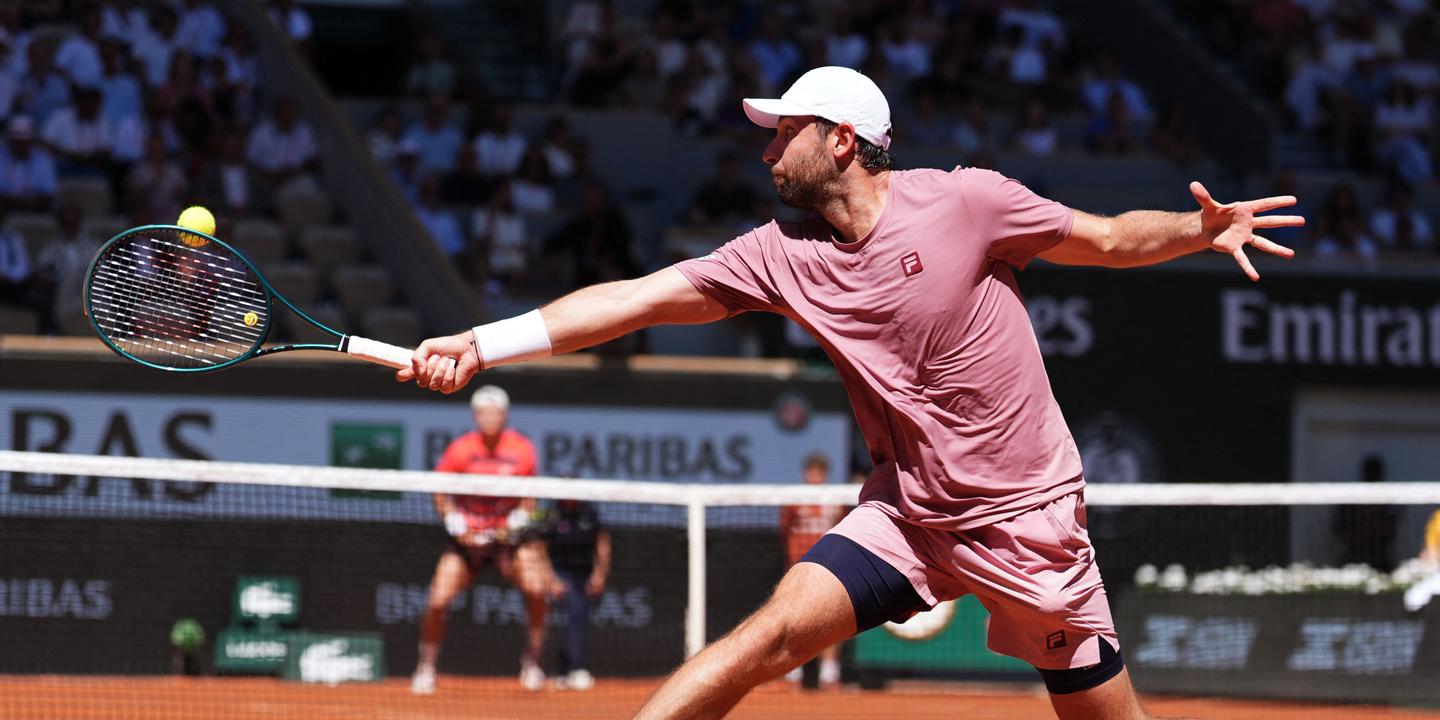 Roland-garros 2025, les résultats du vendredi 30 mai : swiatek, alcaraz et sabalenka tiennent leurs rangs, fils forfait et halys éliminé, plus de français dans le tableau masculin