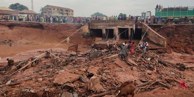 Central Nigeria floods kill more than 115: 'The toll keeps rising,' officials say
