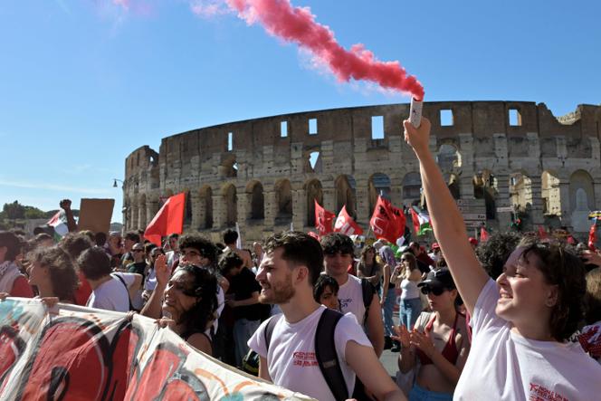 Lors d’une manifestation contre la loi sur la sécurité du gouvernement italien, à Rome, le 31 mai 2025.
