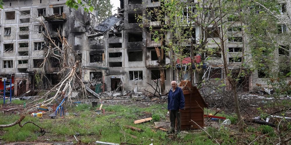 Dans la ville de Myrnohrad, en première ligne, dans l’oblast de Donetsk, en Ukraine, le 29 mai 2025. - ANATOLII STEPANOV/REUTERS