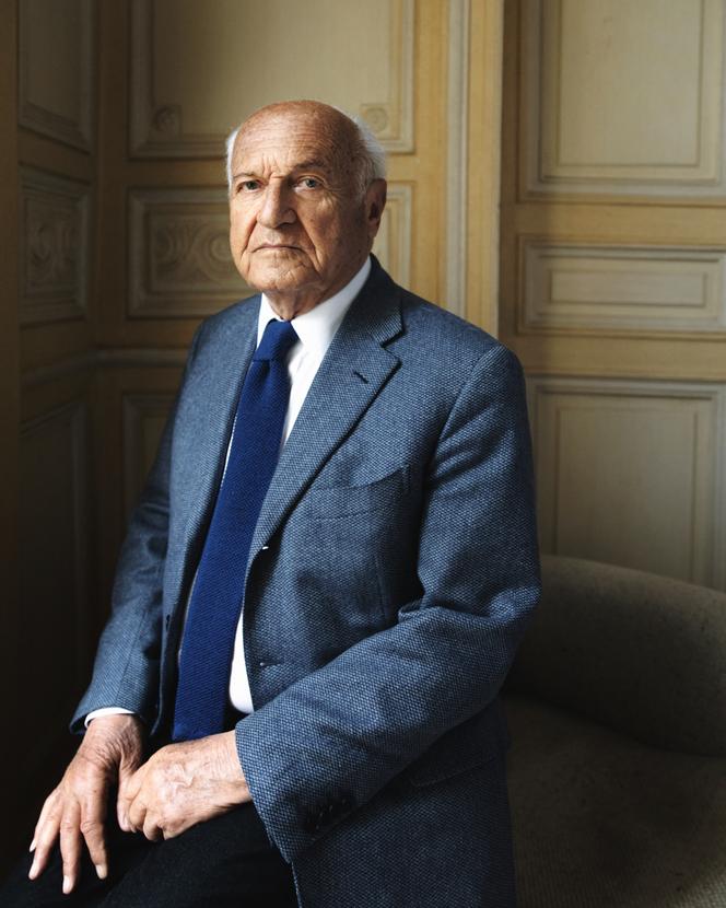 Pierre Nora, écrivain, dans les locaux des éditions Gallimard, à Paris, le 21 mars 2021.
