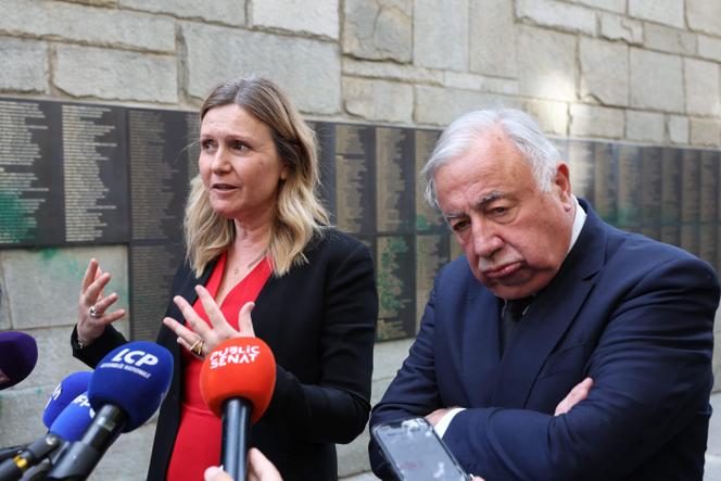 La présidente de l’Assemblée nationale, Yaël Braun-Pivet, et le président du Sénat, Gérard Larcher, devant le Mur des Justes, au Mémorial de la Shoah. A Paris, le 2 juin 2025.