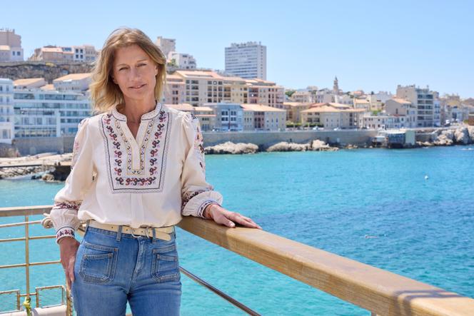 Carole Gaessler présente le magazine « Mon côté sud ».