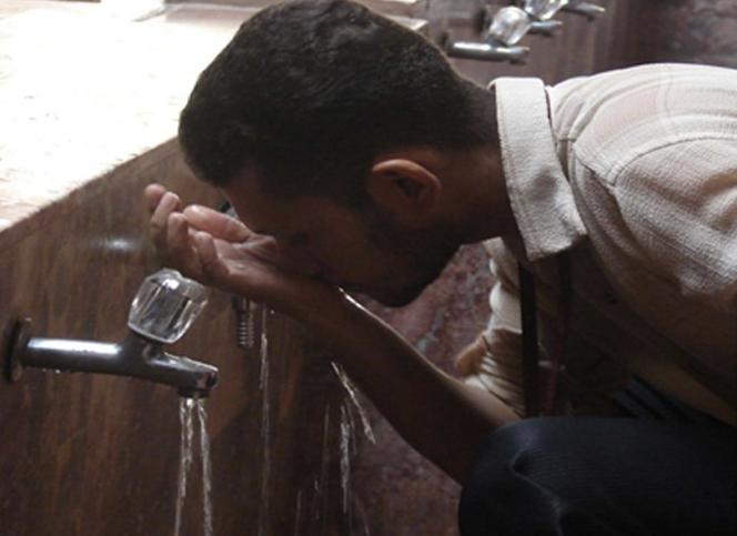 Ablution avec rinçage nasal.