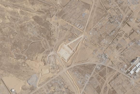 Vista aérea de un centro de distribución en Rafah, 5 de junio de 2025.