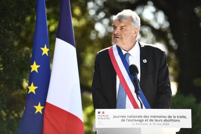Le maire de La Rochelle, Jean-François Fountaine, dans sa ville, le 10 mai 2024.