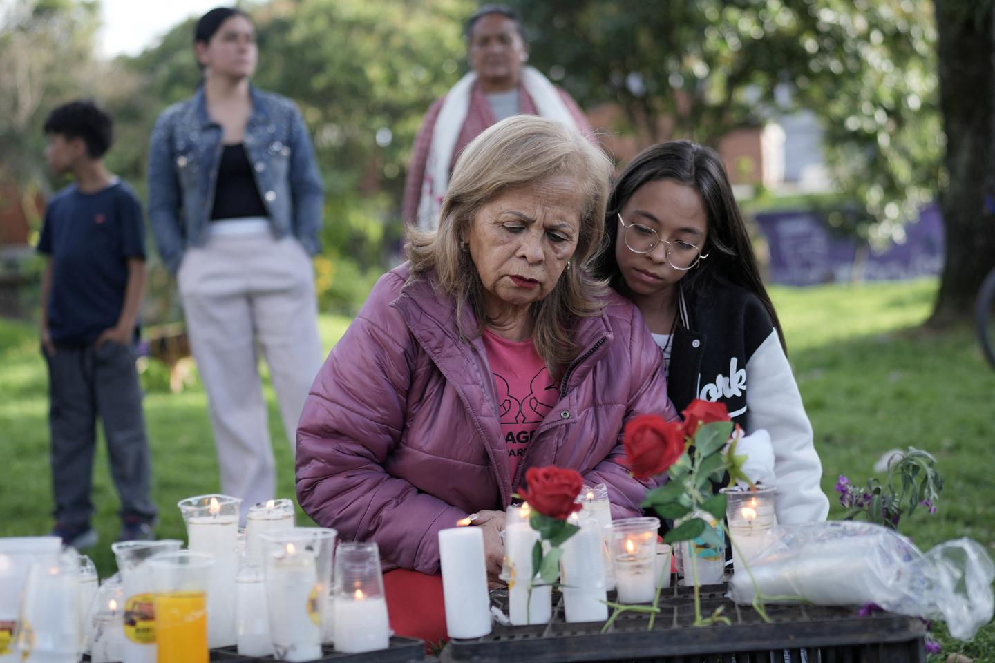 Political tensions erupt in Colombia after assassination attempt on opposition leader