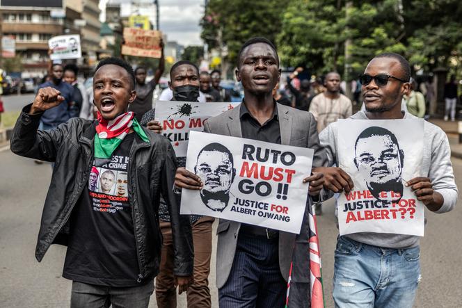 Marche pour protester contre la mort du blogueur kényan Albert Ojwang, décédé en garde à vue dans des circonstances troubles, à Nairobi, le 9 juin 2025.