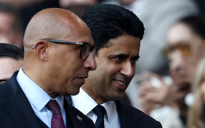 Philippe Diallo, président de la Fédération française de football et Nasser Al-Khelaïfi, président du Paris Saint-Germain, avant un match de Ligue 1.