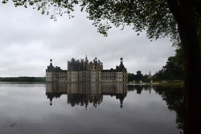 Une zone inondée devant le château de Chambord (Loir-et-Cher), le 1ᵉʳ juin 2016.