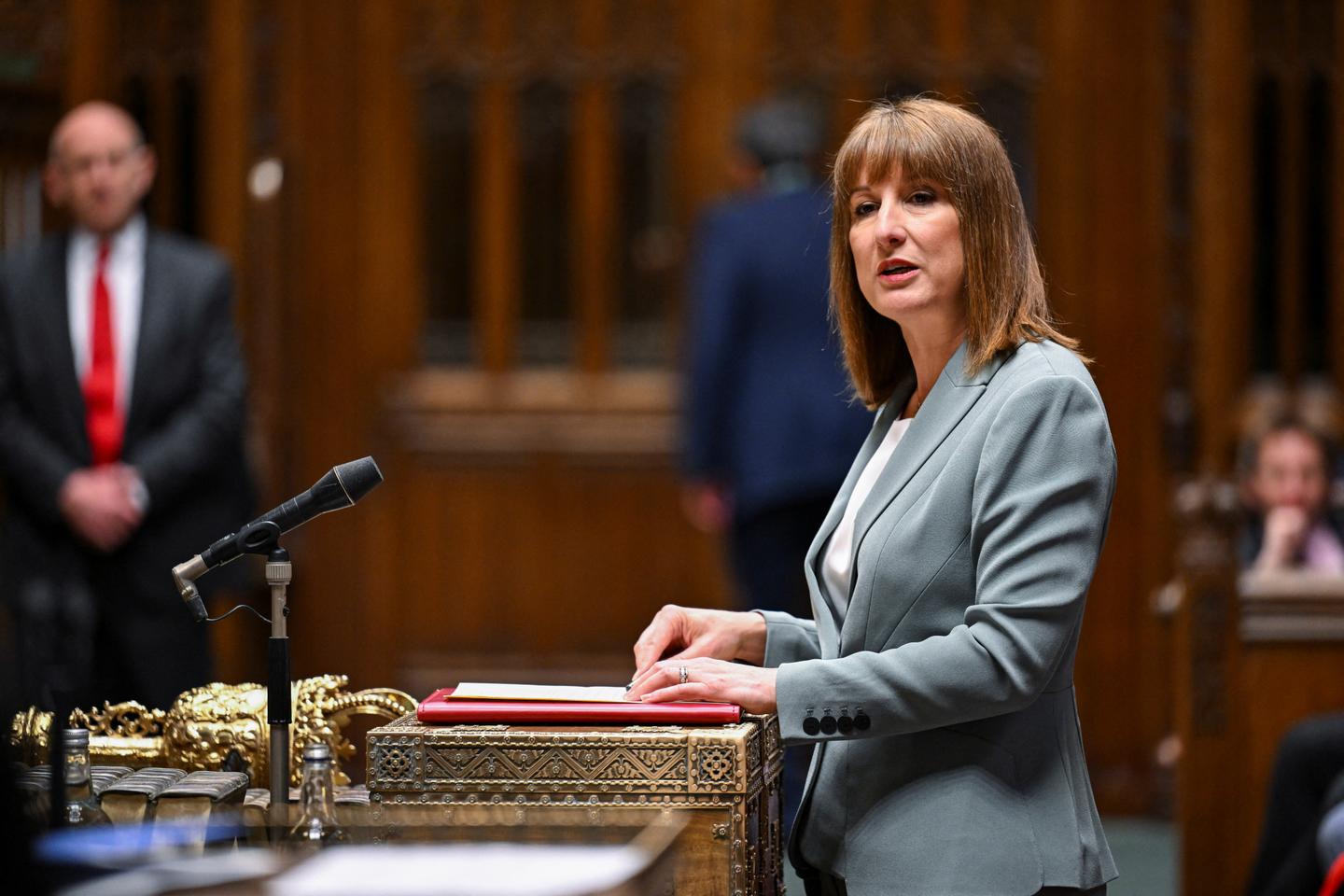 UK government injects health service with 'record' spending boost