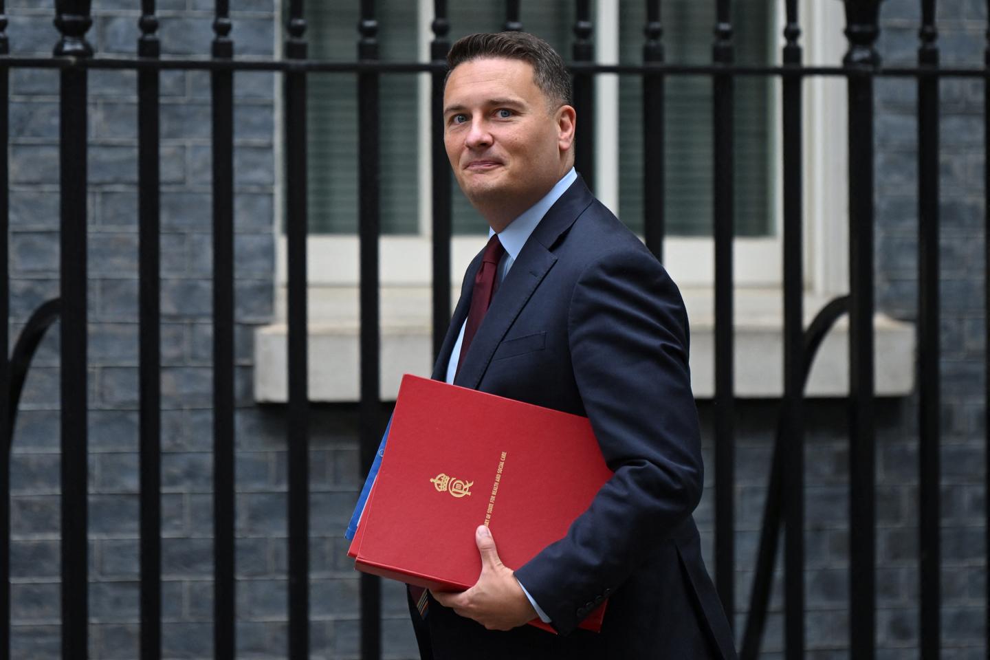 UK probes maternity services after scandals