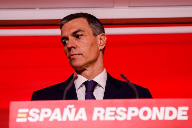 En Espagne, le premier ministre Pedro Sanchez demande pardon après la  démission du numéro trois du Parti socialiste, accusé de corruption
